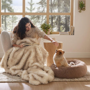 Transform Your Pet's Comfort with Our Plush Pet Bed